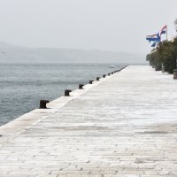 Snijeg na šibenskoj rivi