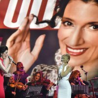 Doris Dragović i Danijela Martinović