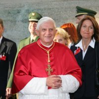 Papa Benedikt XVI.