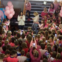 Mia Dimšić u O.Š. Dragutin Domjanić