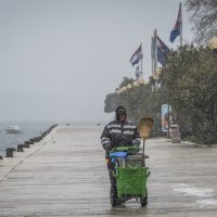 Snijeg pada u Šibeniku