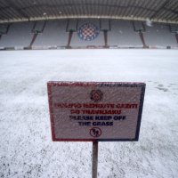 Bijeli pokrivač na Poljudu