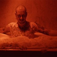 Tonči Huljić u spotu splitskih repera