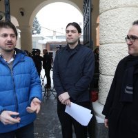 Živi zid o izgradnji hidroelektrana na rijekama Korani i Mrežnici