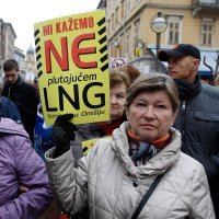 Prosvjed građana protiv LNG plutajućeg terminala