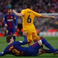 Barcelona (Gerard Pique) - Atletico Madrid (Koke)