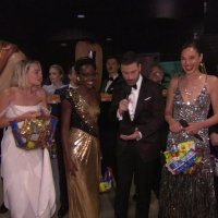 Margot Robbie, Lupita Nyong'o, Jimmy Kimmel i Gal Gadot