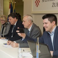 Ante Pranić, selfie za vrijeme sjednice