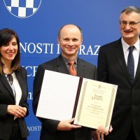 Ministrica Divjak na dodjeli nagrada Faust Vrančić