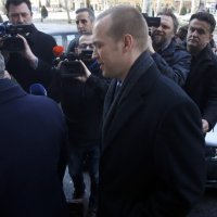 Tomislav Saucha dolazi na pripremno ročište u društvu odvjetnika