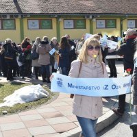 Prosvjed Sindikata hrvatskih učitelja ispred Ministarstva znanosti i obrazovanja