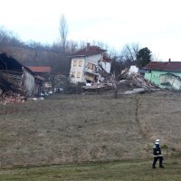 odron klizište hrvatska kostajnica