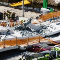 Četvero ljudi poginulo na Floridi u padu pješačkog mosta