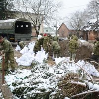 U mjestima oko Siska uz Kupu i Odru ulažu se napori da se obrane od poplava