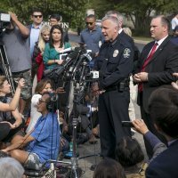 Niz eksplozija paketa bombi u Teksasu