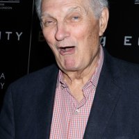 Alan Alda