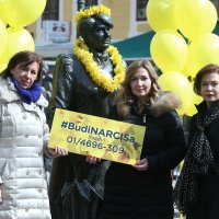 Zagrebački spomenici ukrašeni narcisama kao podsjetnik na kampanju BudiNARCISa