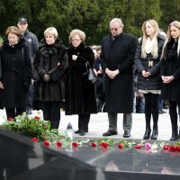 Stjepan Tuđman s kćerima Nerom i Ana Marijom