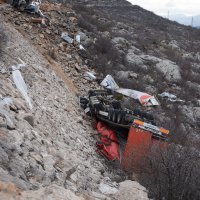 Prevrnuta vozila na cesti Gračac - Obrovac