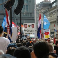 Tisuće ljudi okupilo se na prosvjedu protiv ratifikacije Istanbulske konvencije