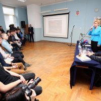 Predsjednica Kolinda Grabar-Kitarović posjetila Gimnaziju Karlovac