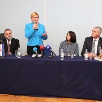 Predsjednica Kolinda Grabar-Kitarović posjetila Gimnaziju Karlovac