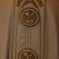 Kreacije odora za papu i misnice koje je izradila Jelena Havelka