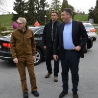 Premijera prije sastanka Stožera civilne zaštite dočekale ogorčene majke