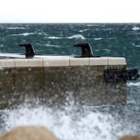 Jako jugo na području Splita stvara velike valove