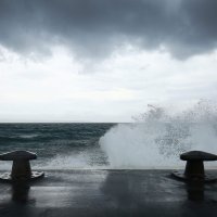 Jako jugo na području Splita stvara velike valove