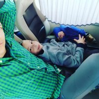 Poznati čestitaju Uskrs i pokazali kako ga slave