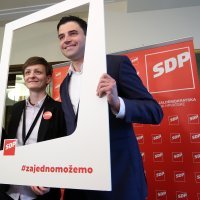 Davor Bernardić i nova predsjednica FM SDP-a Biljana Gaća dali izjavu medijima
