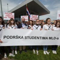 Prosvjed studenata Medicinskog fakulteta u Osijeku