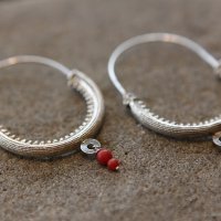 Konavoske naušnice s koraljem