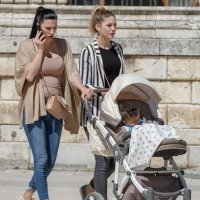 Sunčana subota idealna za šetnju u odvažnim odjevnim kombinacijama