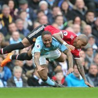 Manchester City (Raheem Sterling) - Manchester United (Ashley Young)