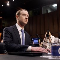 Zuckerberg u Kongresu