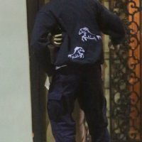 Younes Bendjima s nepoznatom djevojkom