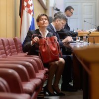 Rasprava o povjerenju Martini Dalić u Saboru