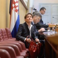 Rasprava o povjerenju Martini Dalić u Saboru