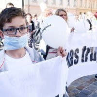 Prosvjed naziva Svi za djecu - Brod plovi