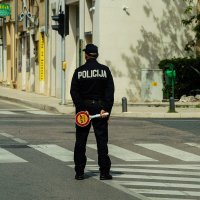 Sukob navijača prije košarkaške utakmice između GKK Šibenik i KK Zadar