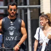 Justin Theroux s nepoznatom djevojkom