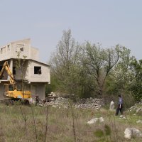 Ivica Radošević ruši svoj 'čardak' u Dugopolju