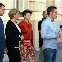 Konferencija za novinare građanske inicijative Narod odlučuje