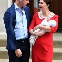 Kate Middleton i princ William pokazali novorođenog sina