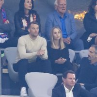 Bayern - Real (Manuel Neuer na trbinama)