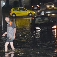 U večernjim satima nevrijeme je zahvatilo Sisak