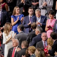 Amalija i Viktor Knavs