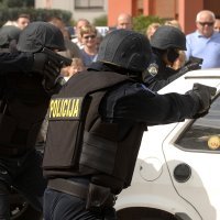 Policijsko oružje